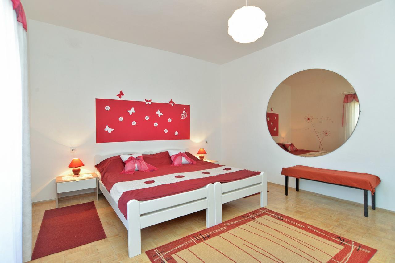 Apartments Stjepan 725 Fažana Eksteriør bilde