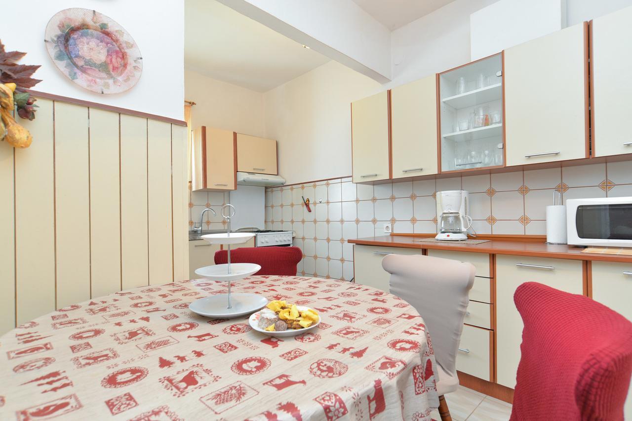Apartments Stjepan 725 Fažana Eksteriør bilde